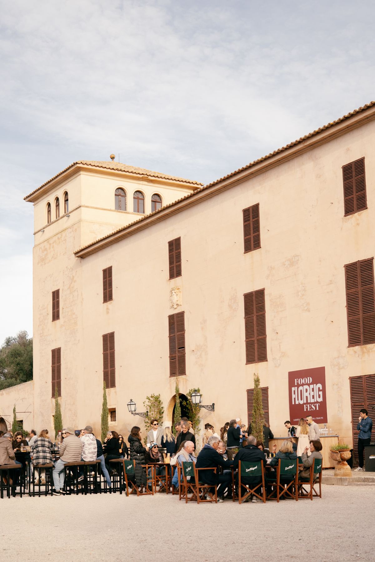 Patio de la finca durante Floreig